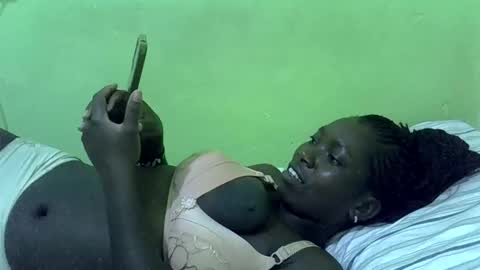 Snapshot of sweet_cherie1 chatting on February 5, 2026, 7:51 pm sweet_cherie1 online show from February 5, 2026, 7:51 pm