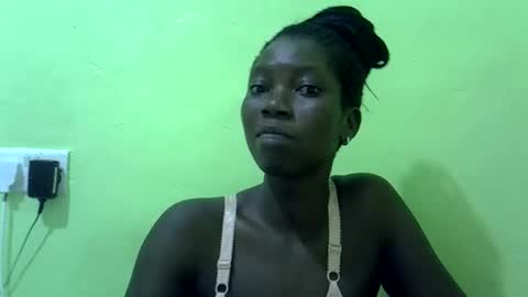 Snapshot of sweet_cherie1 chatting on February 21, 2026, 4:02 am sweet_cherie1 online show from February 21, 2026, 4:02 am