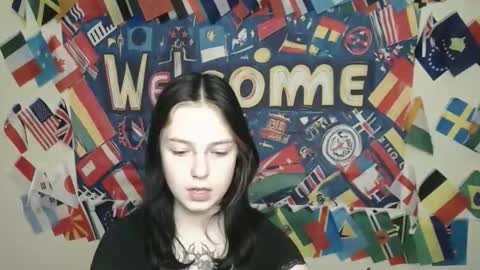 Ivy online show from November 25, 2025, 7:19 am