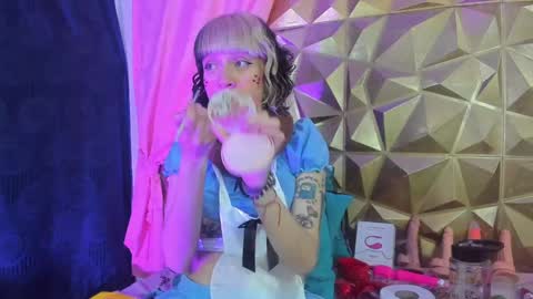 Snapshot of sweet_emmili chatting on December 6, 2024, 12:16 pm emmili online show from December 6, 2024, 12:16 pm