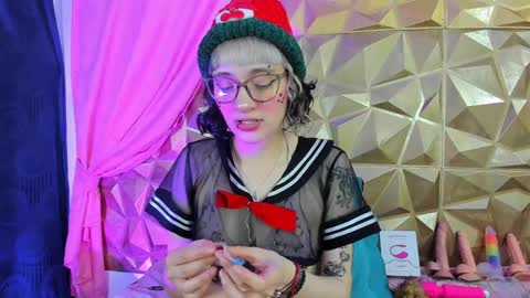 Snapshot of sweet_emmili chatting on December 12, 2024, 12:22 pm emmili online show from December 12, 2024, 12:22 pm