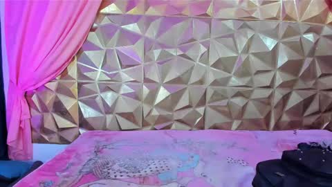 Snapshot of sweet_emmili chatting on February 11, 2025, 6:11 pm emmili online show from February 11, 2025, 6:11 pm