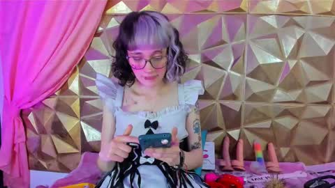 Snapshot of sweet_emmili chatting on February 13, 2025, 3:14 pm emmili online show from February 13, 2025, 3:14 pm