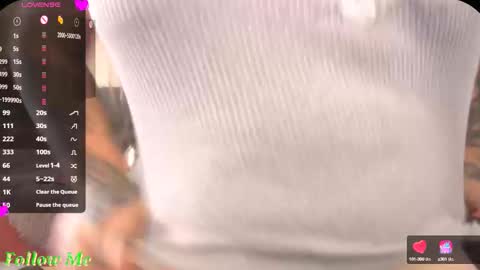 Valeriia online show from October 14, 2025, 10:27 am