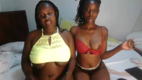 sweet_flo3 online show from January 13, 2026, 9:53 pm