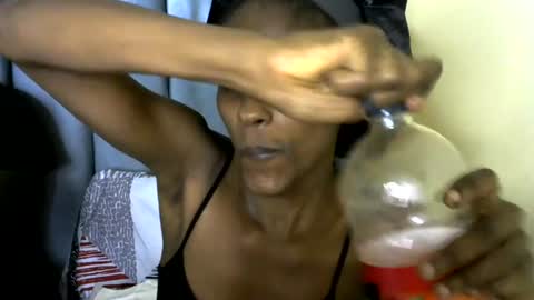 Snapshot of sweet_freaky chatting on July 13, 2026, 1:14 pm sweet_freaky online show from July 13, 2026, 1:14 pm
