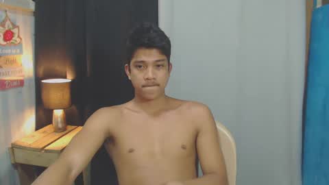 Snapshot of sweet_guyxx chatting on January 7, 2025, 11:05 am sweet_guyxx online show from January 7, 2025, 11:05 am