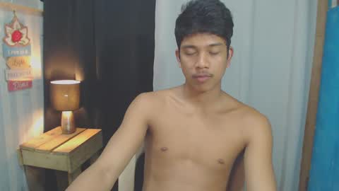 Snapshot of sweet_guyxx chatting on January 8, 2025, 5:05 pm sweet_guyxx online show from January 8, 2025, 5:05 pm
