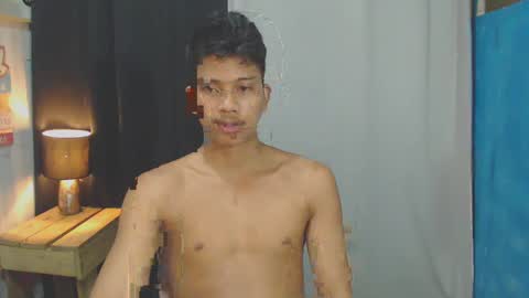 Snapshot of sweet_guyxx chatting on January 25, 2025, 1:08 pm sweet_guyxx online show from January 25, 2025, 1:08 pm