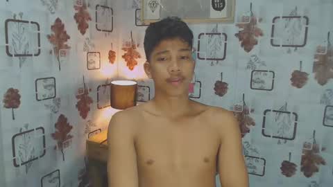 Snapshot of sweet_guyxx chatting on February 22, 2025, 6:52 pm sweet_guyxx online show from February 22, 2025, 6:52 pm