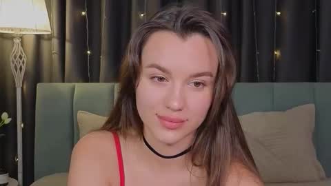 Snapshot of sweet_haeven chatting on February 15, 2026, 3:58 am Im Mia.LOVELY PATTERNS 100 120 160 200 my toy buzzes from 2 tip online show from February 15, 2026, 3:58 am