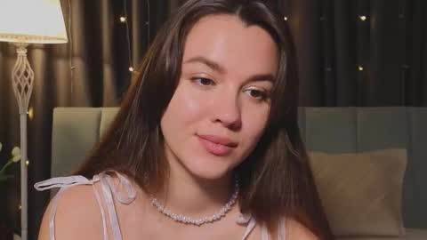 Snapshot of sweet_haeven chatting on February 27, 2026, 10:21 pm Im Mia.LOVELY PATTERNS 100 120 160 200 my toy buzzes from 2 tip online show from February 27, 2026, 10:21 pm