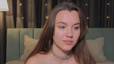 Snapshot of sweet_haeven chatting on April 8, 2026, 5:46 pm Im Mia.LOVELY PATTERNS 100 120 160 200 my toy buzzes from 2 tip online show from April 8, 2026, 5:46 pm