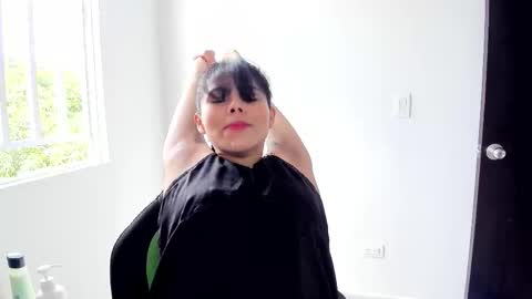 Snapshot of sweet_hann chatting on December 5, 2025, 3:09 pm Hanna online show from December 5, 2025, 3:09 pm