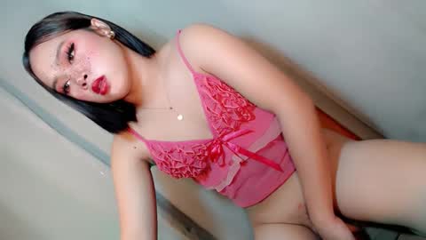 Snapshot of sweet_honeylove chatting on March 11, 2026, 1:55 am Anisha online show from March 11, 2026, 1:55 am