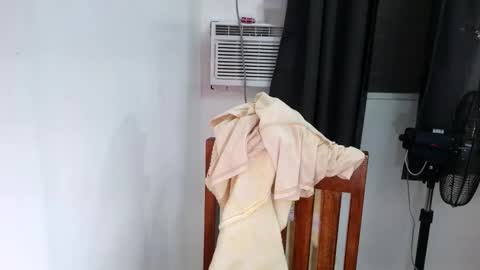 Snapshot of sweet_jen30 chatting on December 23, 2025, 8:45 am Jenny3 online show from December 23, 2025, 8:45 am