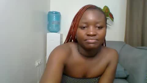Snapshot of sweet_jenica chatting on March 28, 2026, 4:56 am ESTHER NEEMA online show from March 28, 2026, 4:56 am