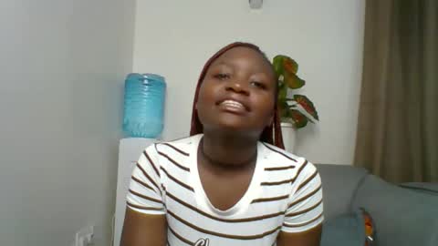 Snapshot of sweet_jenica chatting on March 30, 2026, 4:13 am ESTHER NEEMA online show from March 30, 2026, 4:13 am