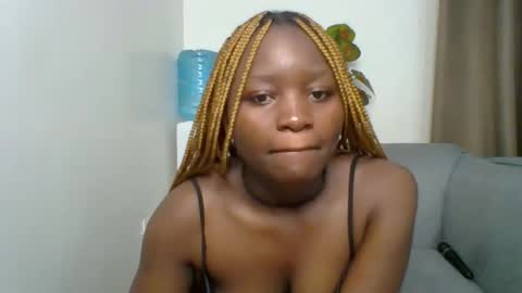 Snapshot of sweet_jenica chatting on May 6, 2026, 5:14 am ESTHER NEEMA online show from May 6, 2026, 5:14 am