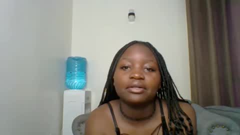 Snapshot of sweet_jenica chatting on May 21, 2026, 4:52 am ESTHER NEEMA online show from May 21, 2026, 4:52 am