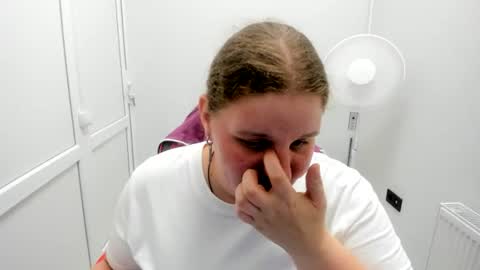 Snapshot of sweet_karla_la chatting on July 8, 2026, 2:32 pm Karla online show from July 8, 2026, 2:32 pm
