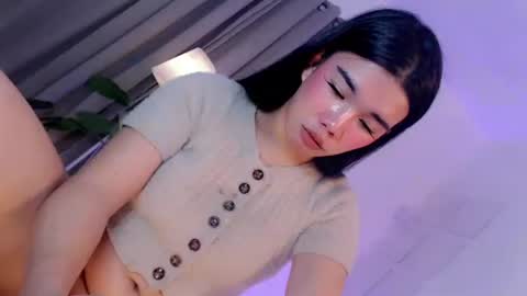 sweet_katrina69 online show from December 4, 2025, 7:00 pm