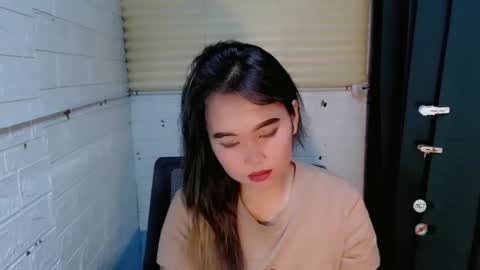 Snapshot of sweet_laika chatting on January 25, 2025, 7:06 am LAIKA online show from January 25, 2025, 7:06 am
