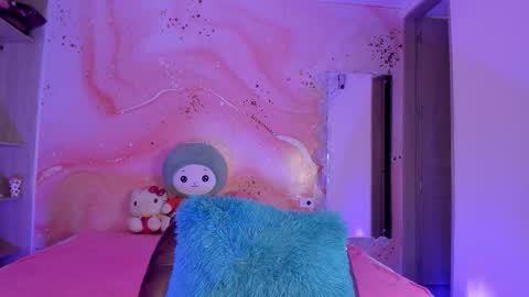 Snapshot of sweet_lemariee_ chatting on January 7, 2026, 12:40 pm Lemarie online show from January 7, 2026, 12:40 pm
