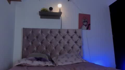 Hi Im Lia Your dreams came true  online show from November 18, 2025, 11:26 pm