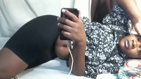 Snapshot of sweet_lilianah chatting on November 15, 2025, 6:59 pm sweet_lilianah online show from November 15, 2025, 6:59 pm