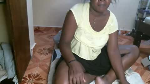 Snapshot of sweet_lilianah chatting on February 20, 2026, 7:32 am sweet_lilianah online show from February 20, 2026, 7:32 am