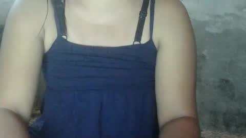 sweet_lily0613 online show from February 5, 2025, 12:53 am