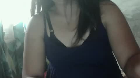 sweet_lily0613 online show from February 5, 2025, 4:06 am