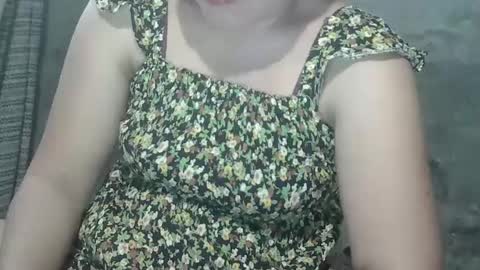 sweet_lily0613 online show from February 10, 2025, 12:08 am