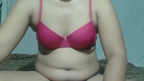 sweet_lily0613 online show from March 3, 2025, 11:22 am