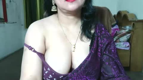 Snapshot of sweet_manisha chatting on March 13, 2026, 11:28 am sweet_manisha online show from March 13, 2026, 11:28 am