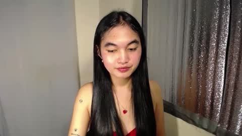 Snapshot of sweet_mariax chatting on March 12, 2025, 10:37 am Maria Stella online show from March 12, 2025, 10:37 am