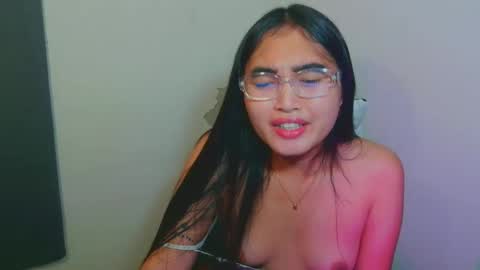 Snapshot of sweet_mariax chatting on November 28, 2025, 5:37 pm Maria Stella online show from November 28, 2025, 5:37 pm