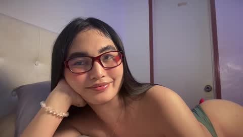 Snapshot of sweet_mariax chatting on January 6, 2026, 12:53 pm Maria Stella online show from January 6, 2026, 12:53 pm