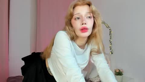 Melissa. Join me on Fansly link in social medias online show from March 28, 2026, 9:25 pm