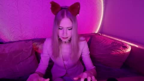 sweet_mol1y online show from October 3, 2025, 11:02 pm