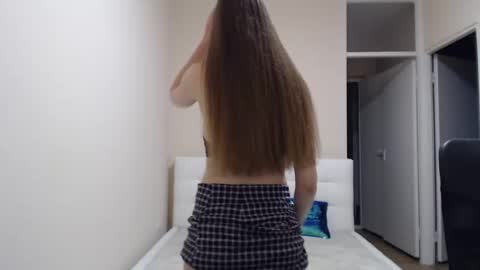 Anna online show from October 21, 2025, 6:19 pm