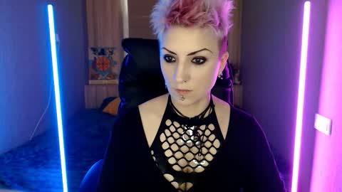 Snapshot of sweet_n_strong chatting on January 10, 2026, 6:37 am sweet_n_strong online show from January 10, 2026, 6:37 am