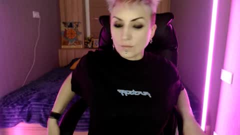 Snapshot of sweet_n_strong chatting on January 11, 2026, 12:54 pm sweet_n_strong online show from January 11, 2026, 12:54 pm