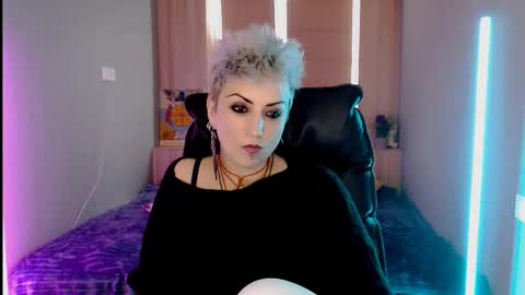 Snapshot of sweet_n_strong chatting on February 20, 2026, 7:43 am sweet_n_strong online show from February 20, 2026, 7:43 am