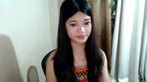 sweet_nylia online show from July 21, 2026, 12:07 pm