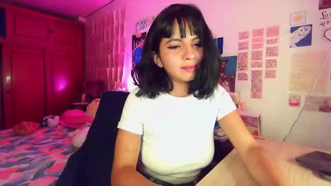 Snapshot of sweet_olivia1 chatting on December 22, 2025, 1:57 am Olivia Diaz OnlyFans olivia diaz online show from December 22, 2025, 1:57 am