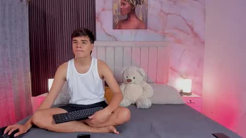 Petter online show from November 6, 2025, 12:50 pm