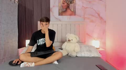 Petter online show from November 14, 2025, 12:59 pm