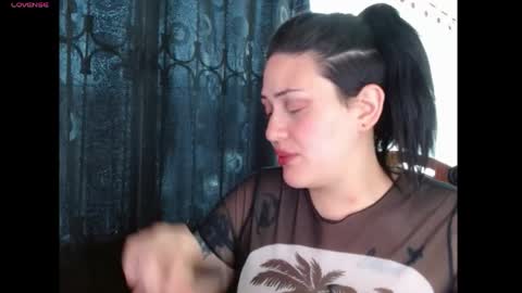 sweet_poison_666 online show from May 19, 2026, 9:54 pm